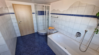 Ferienwohnung Wiesental, Fremdenzimmer, Zimmer, nähe, Legoland, Günzburg, Burgau, Therapiezentrum Burgau, Unterkunft, Übernachtung, Wohnung, Radtouren, Fahrrad, Ferienhaus, Radtourismus Bayern, Schwaben, Allgäu, Unterkunft, Übernachtung, vermietung